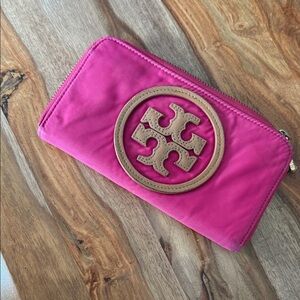 Tory Burch Hot Pink Zip Wallet with Tan Logo